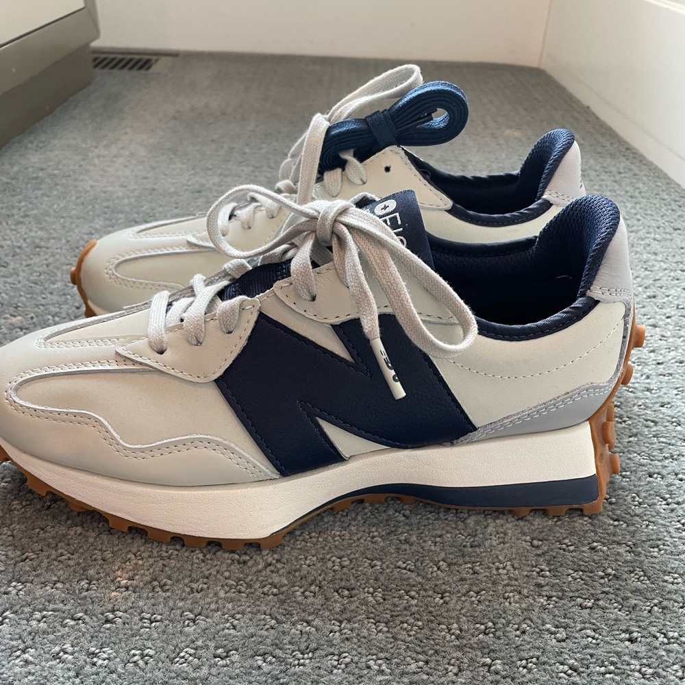 New Balance- FIGS
